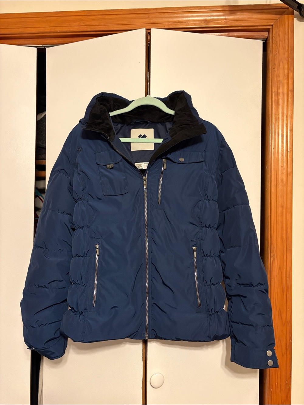 Obermeyer Leighton Women's Ski Jacket Insulated Winter Coat in Navy